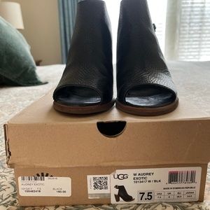 Ugg: W Audrey exotic (black)